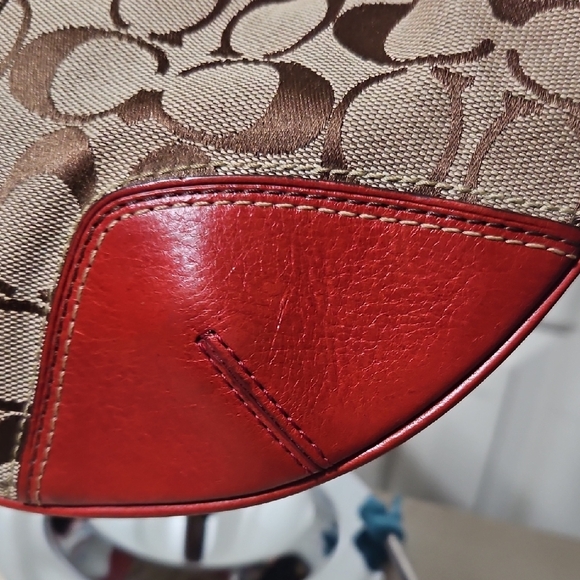 Coach EUC Y2K Half Moon Brown and Red Signature Shoulder Bag - Picture 10 of 16